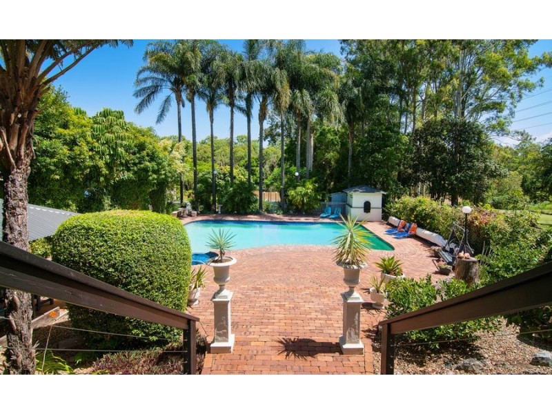 9 Loffs Road, Loganholme QLD 4129