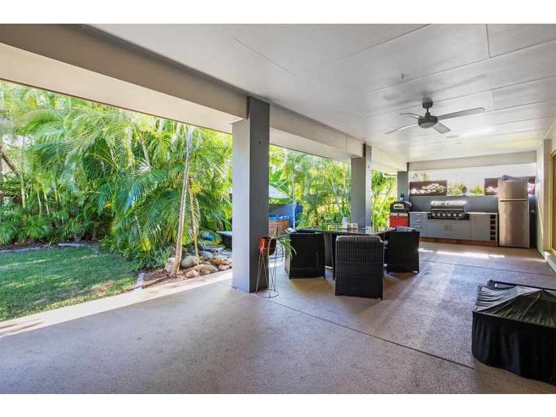 7 RAINBOW CCT, Coomera Waters QLD 4209