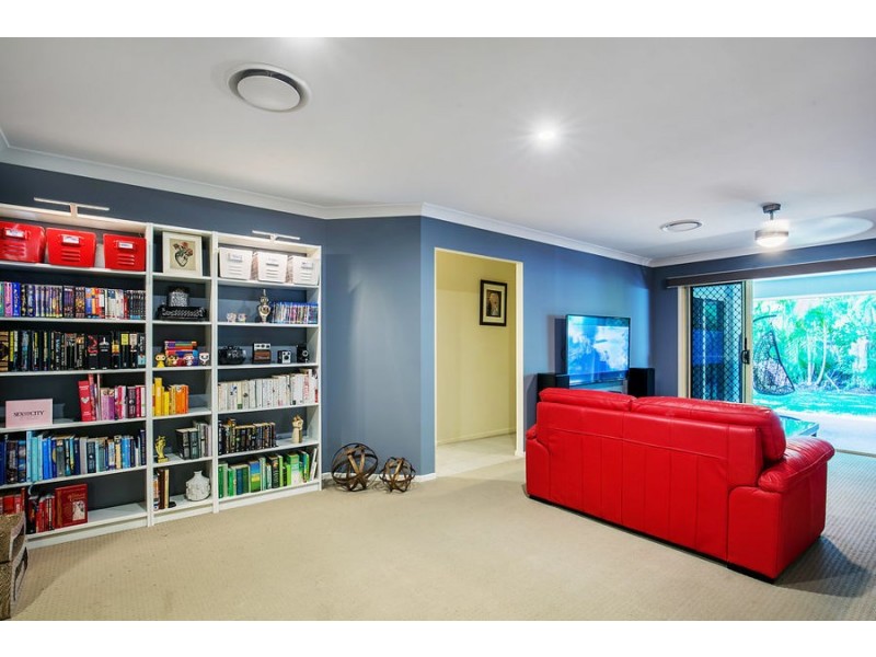 7 RAINBOW CCT, Coomera Waters QLD 4209