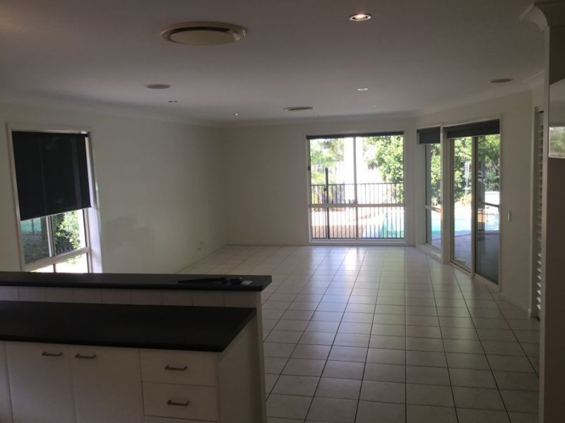 6 Stormvogel Court, Coomera Waters QLD 4209