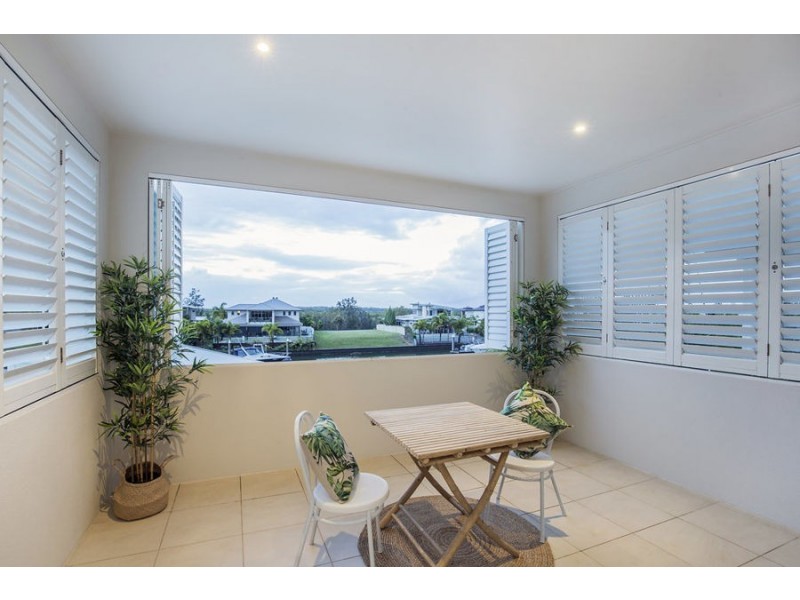 60 Buccaneer Way, Coomera Waters QLD 4209