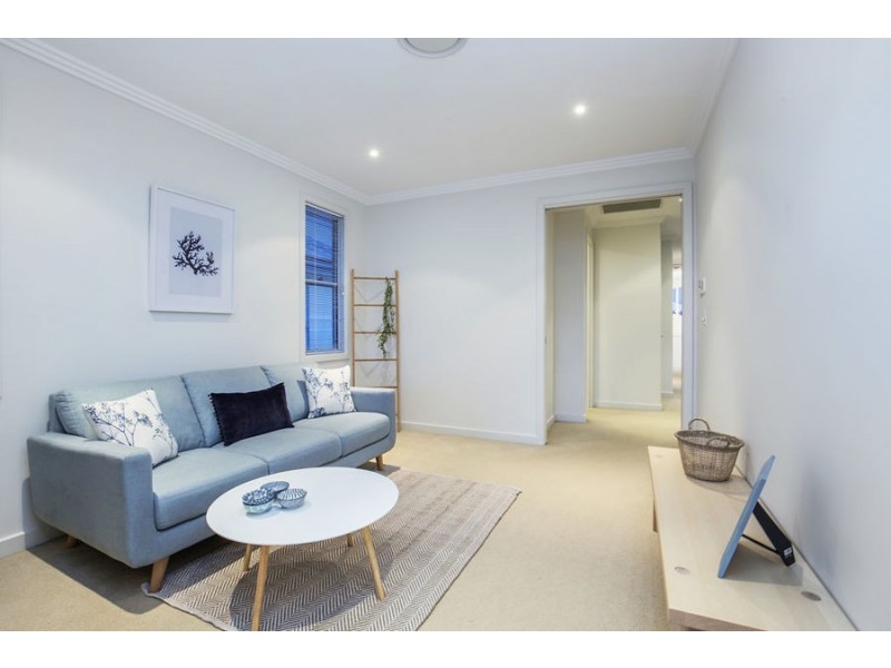 60 Buccaneer Way, Coomera Waters QLD 4209