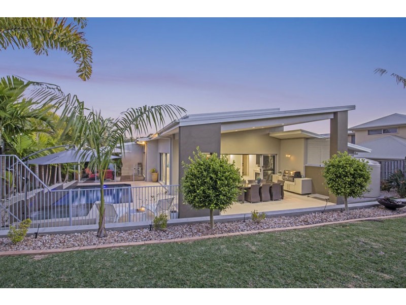 12 Eolo Lane, Coomera Waters QLD 4209