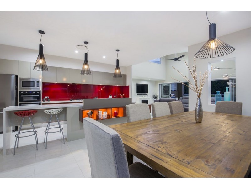 12 Eolo Lane, Coomera Waters QLD 4209