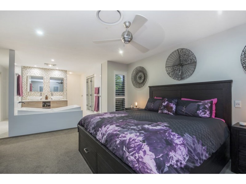 12 Eolo Lane, Coomera Waters QLD 4209