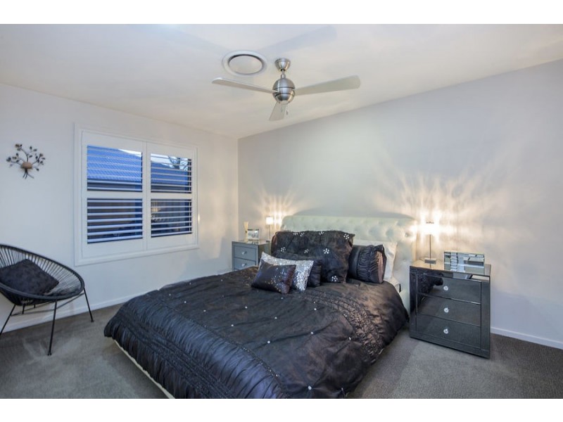 12 Eolo Lane, Coomera Waters QLD 4209