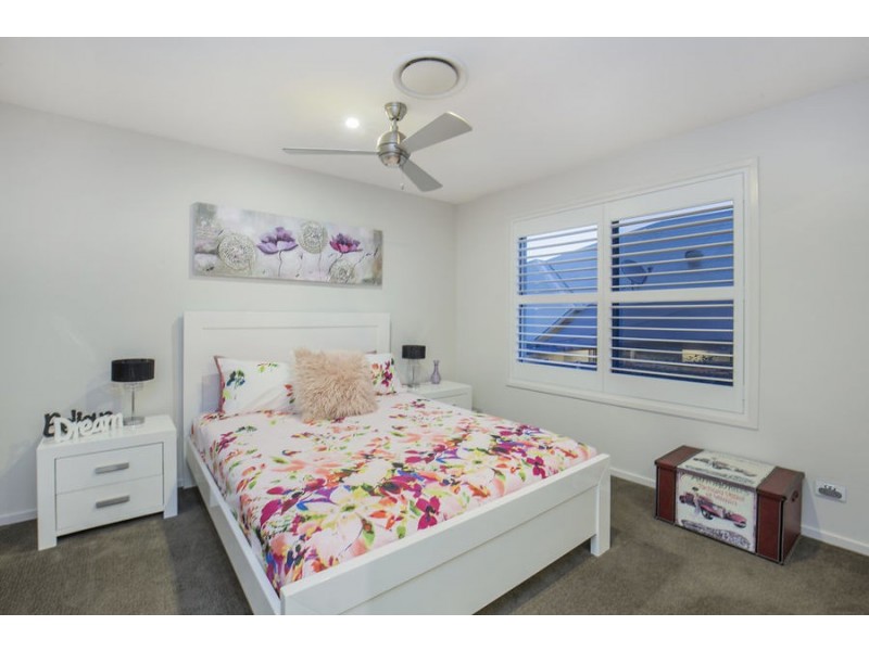 12 Eolo Lane, Coomera Waters QLD 4209