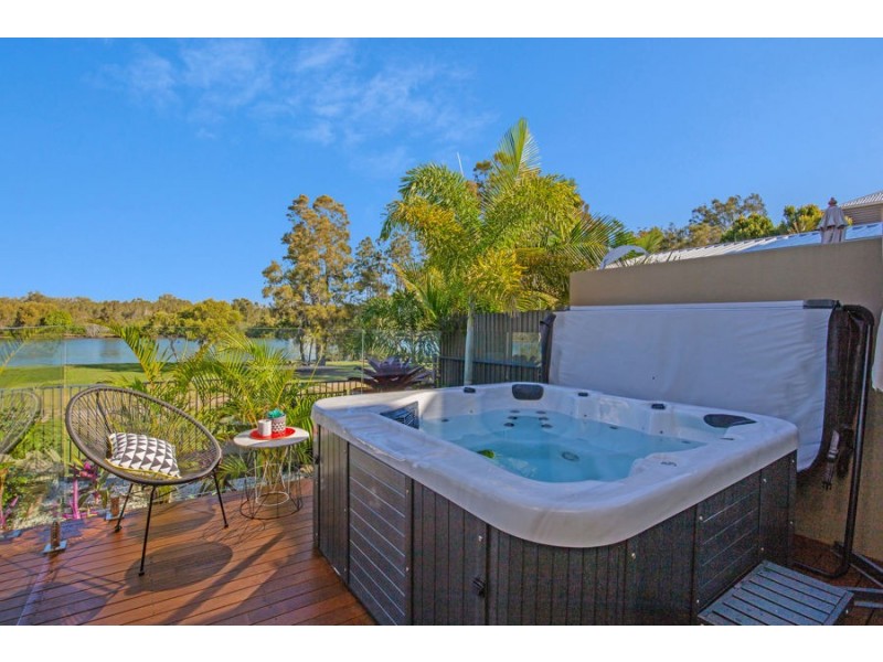 35 BRINDABELLA CLOSE, Coomera Waters QLD 4209