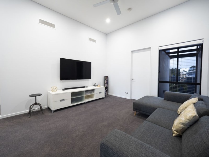 7 Kestrel Lane, Coomera Waters QLD 4209