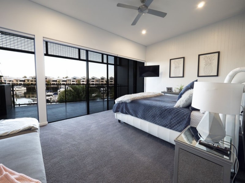 7 Kestrel Lane, Coomera Waters QLD 4209