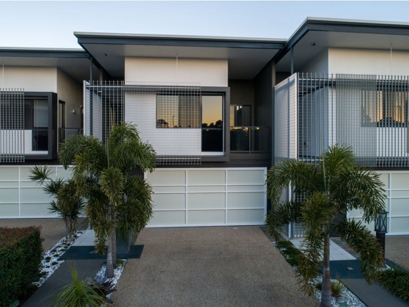7 Kestrel Lane, Coomera Waters QLD 4209