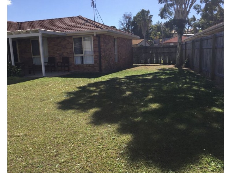 10 Floyd Street, Parkwood QLD 4214