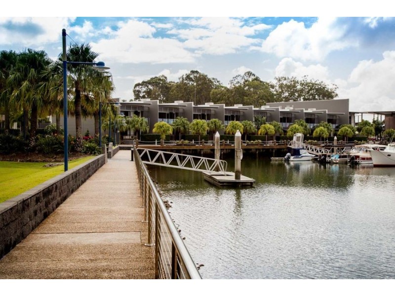 5 Kestrel Lane, Coomera Waters QLD 4209