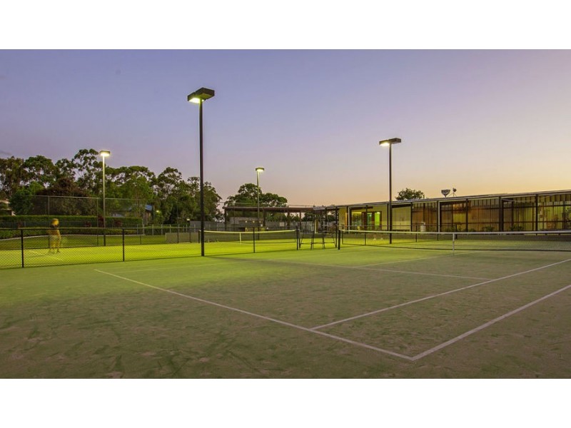 20 Crusade Court, Coomera Waters QLD 4209