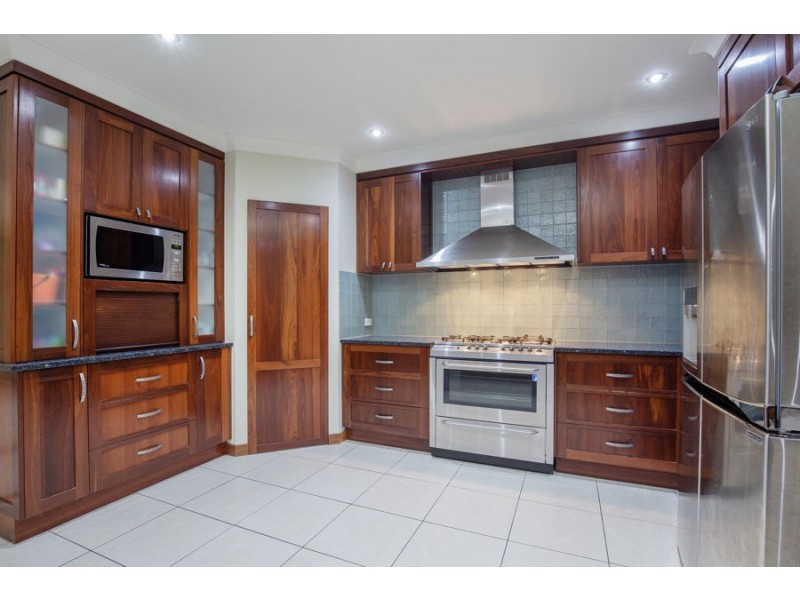 31 BRINDABELLA CLOSE, Coomera Waters QLD 4209