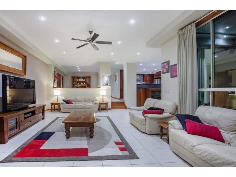 31 BRINDABELLA CLOSE, Coomera Waters QLD 4209