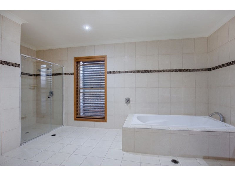 31 BRINDABELLA CLOSE, Coomera Waters QLD 4209