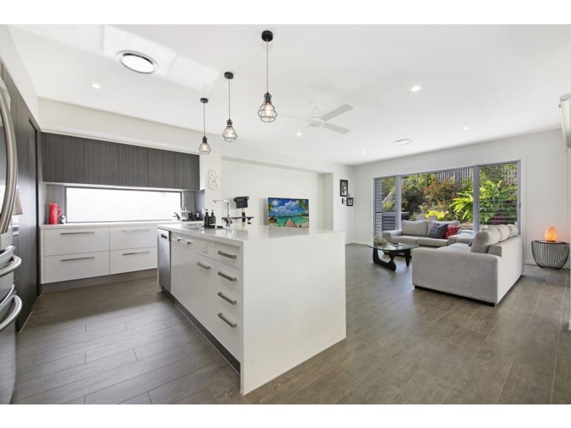 20 Jasner Lane, Coomera Waters QLD 4209