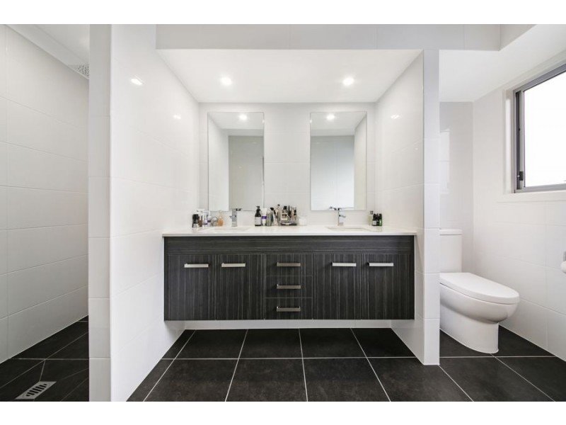 20 Jasner Lane, Coomera Waters QLD 4209