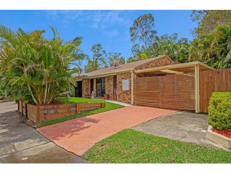 2/18 Columbia Court, Oxenford QLD 4210