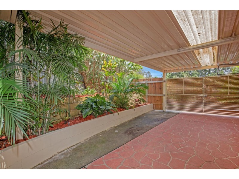 2/18 Columbia Court, Oxenford QLD 4210