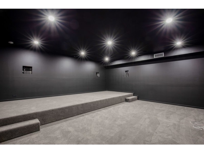 21 Bobsled Lane, Coomera Waters QLD 4209