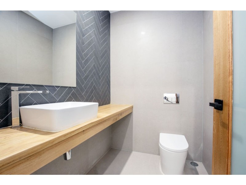 21 Bobsled Lane, Coomera Waters QLD 4209