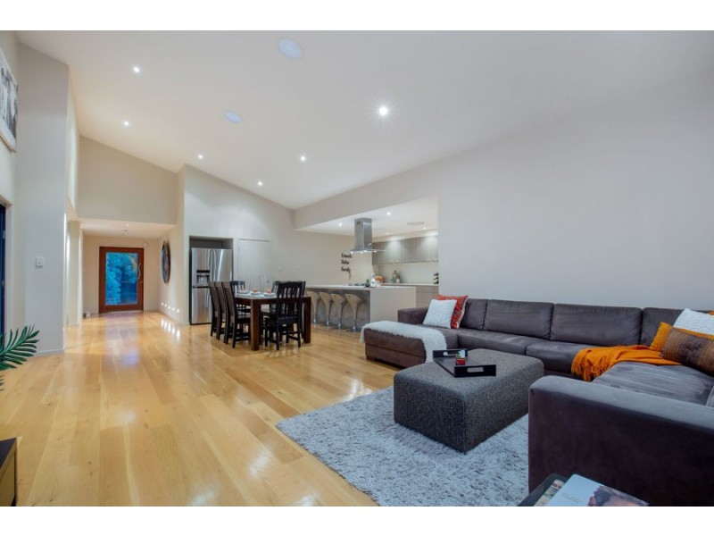 3 Brilliant Lane, Coomera Waters QLD 4209