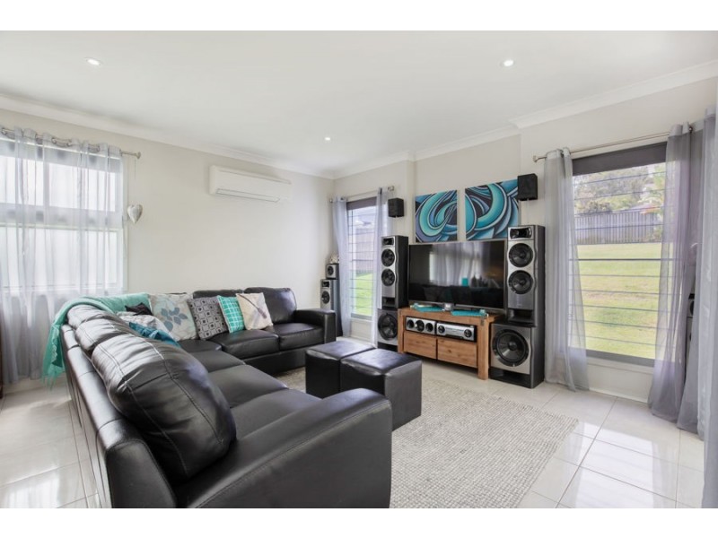 4 Eolo Lane, Coomera Waters QLD 4209