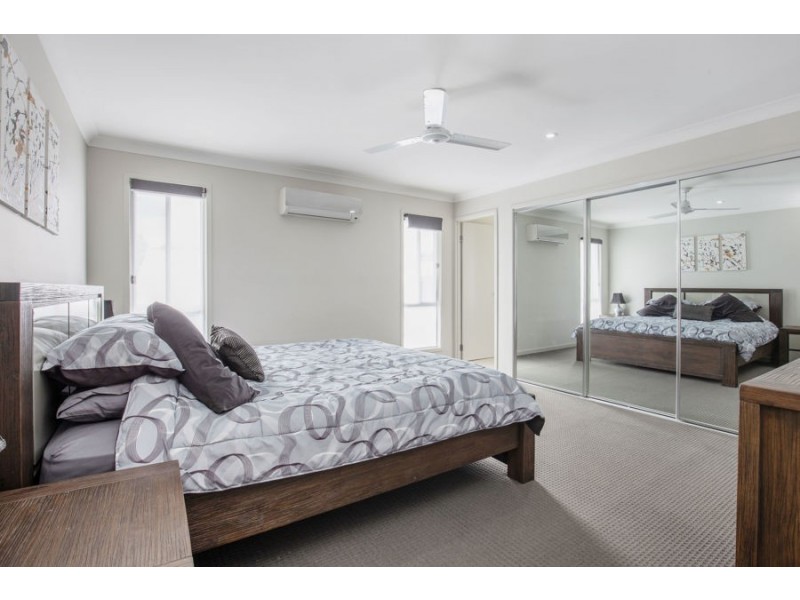 4 Eolo Lane, Coomera Waters QLD 4209