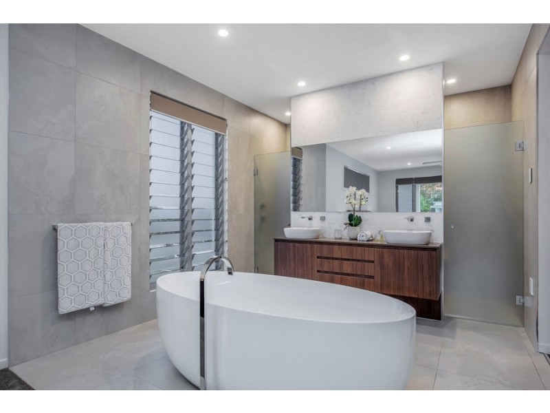 31 Balmara Place, Coomera Waters QLD 4209