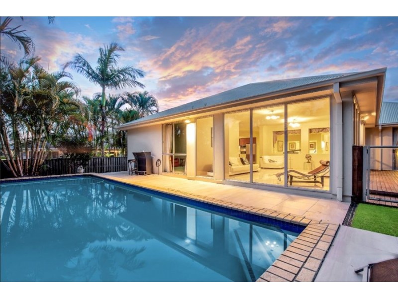 42 Pathfinder Road, Coomera Waters QLD 4209