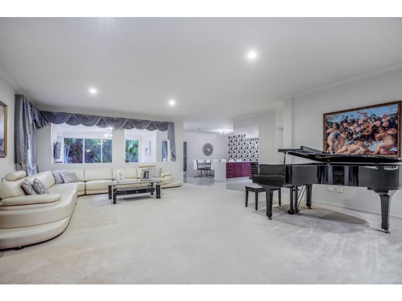 42 Pathfinder Road, Coomera Waters QLD 4209