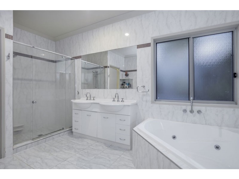 42 Pathfinder Road, Coomera Waters QLD 4209