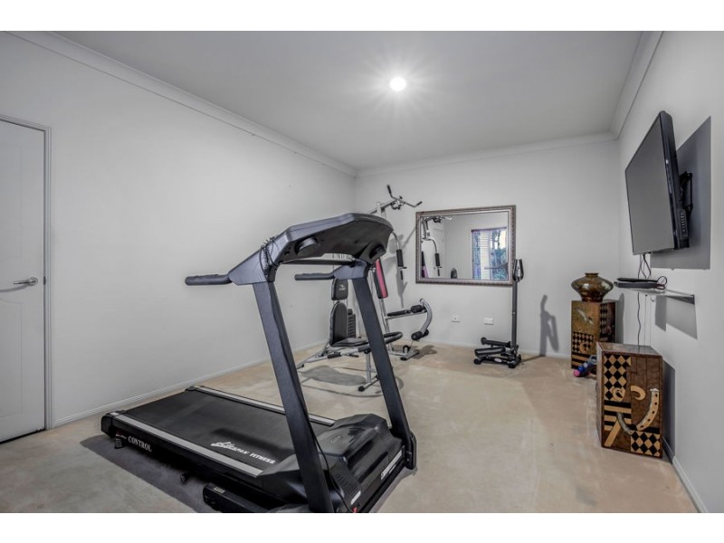 42 Pathfinder Road, Coomera Waters QLD 4209