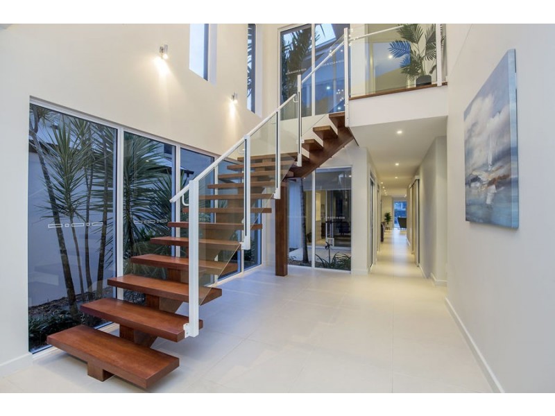 60 Buccaneer Way, Coomera Waters QLD 4209