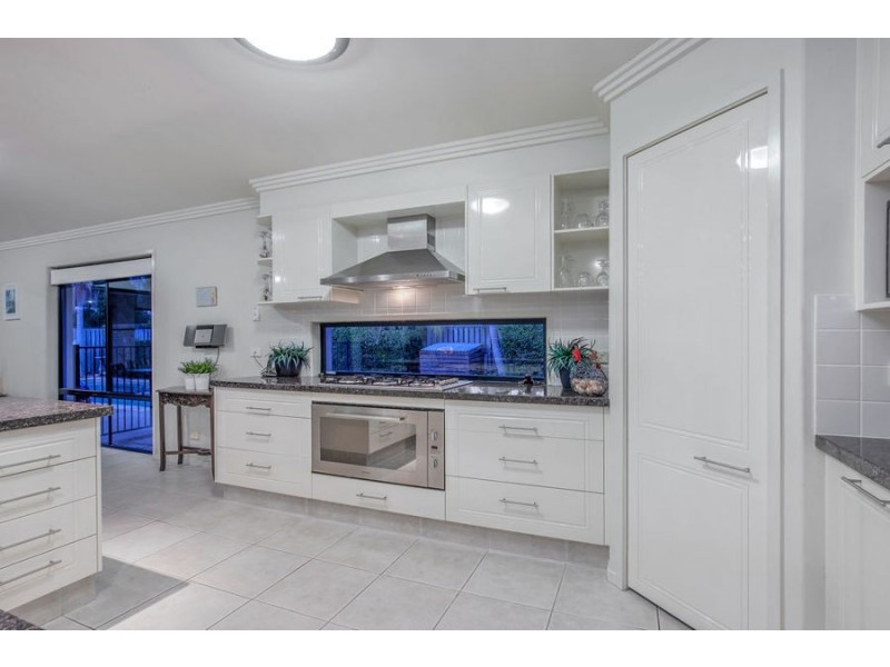 11 First Light Court, Coomera Waters QLD 4209