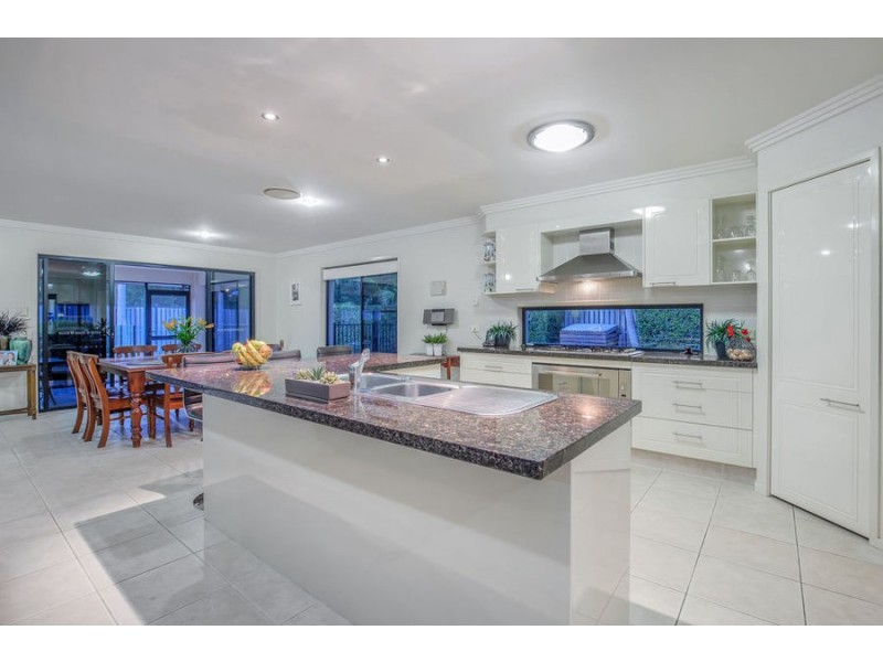 11 First Light Court, Coomera Waters QLD 4209
