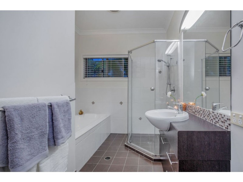 8 Mistral Lane, Coomera Waters QLD 4209