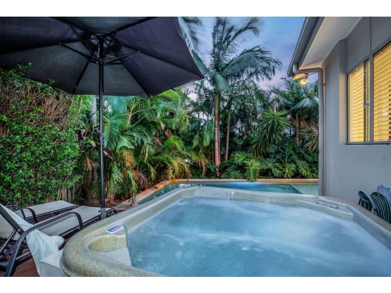 8 Mistral Lane, Coomera Waters QLD 4209