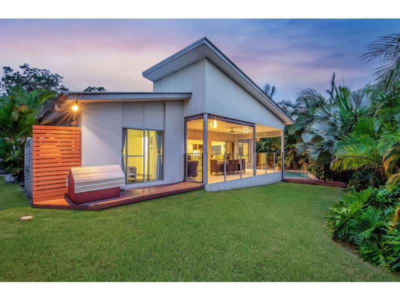 8 Mistral Lane, Coomera Waters QLD 4209