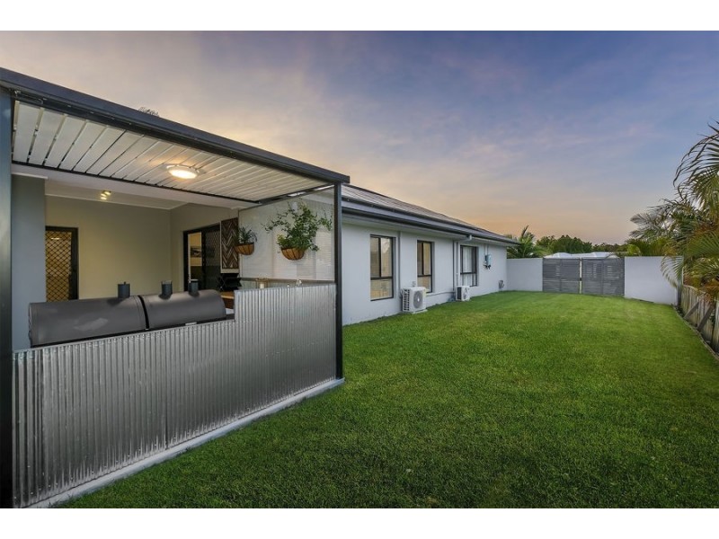 8 Infinity Court, Coomera Waters QLD 4209