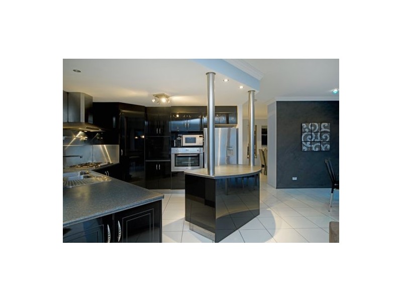 9 Ripple Court, Coomera Waters QLD 4209