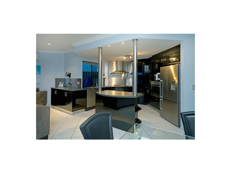 9 Ripple Court, Coomera Waters QLD 4209