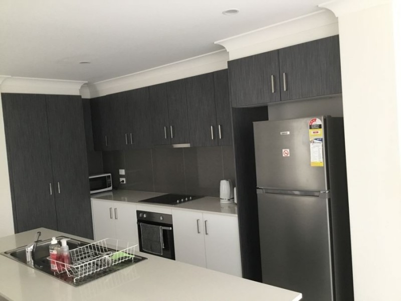 29 O`Reilly Drive, Coomera QLD 4209