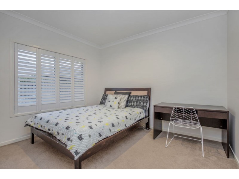 9 Benecia Avenue, Coomera Waters QLD 4209