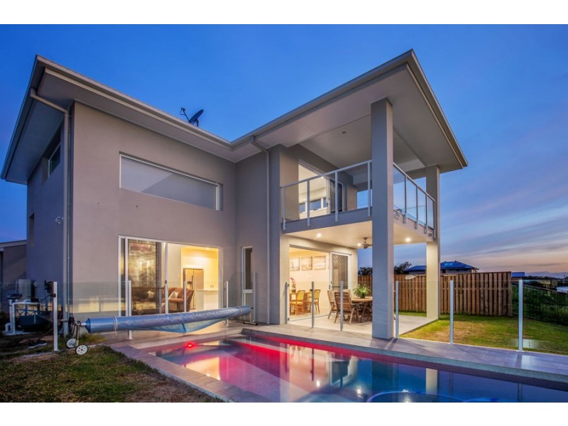 3 Lanyard Close, Coomera Waters QLD 4209