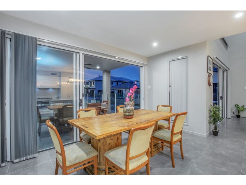 3 Lanyard Close, Coomera Waters QLD 4209
