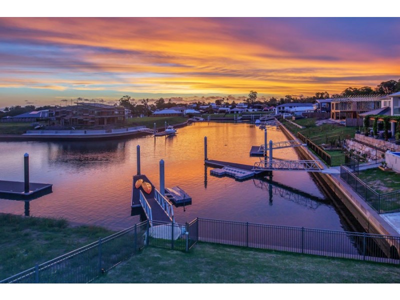 3 Lanyard Close, Coomera Waters QLD 4209