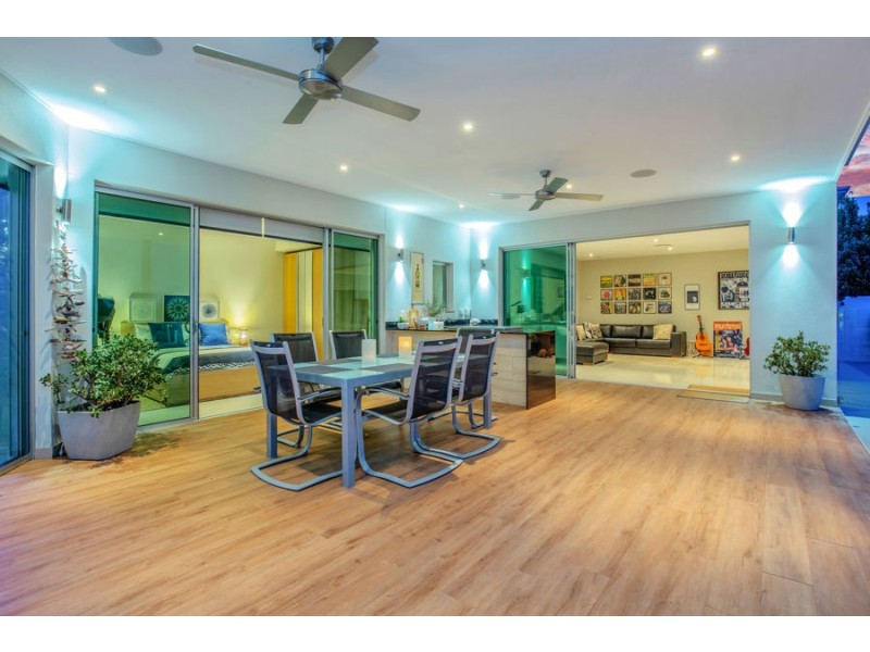 72 Brindabella Close, Coomera Waters QLD 4209